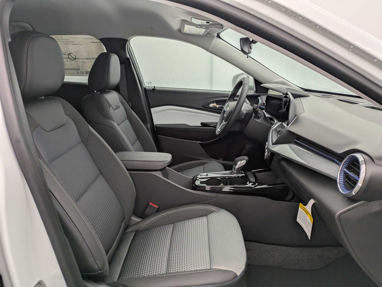 Thumbnail: 2026 Chevrolet Trax - 22