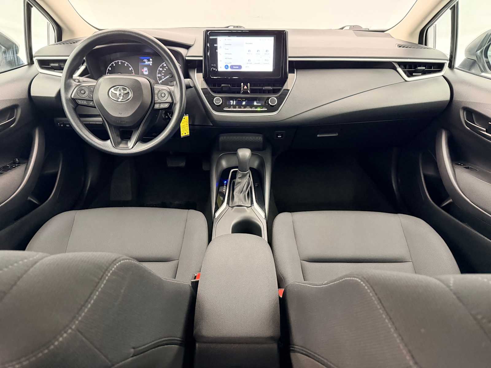 Thumbnail: 2024 Toyota Corolla - 16