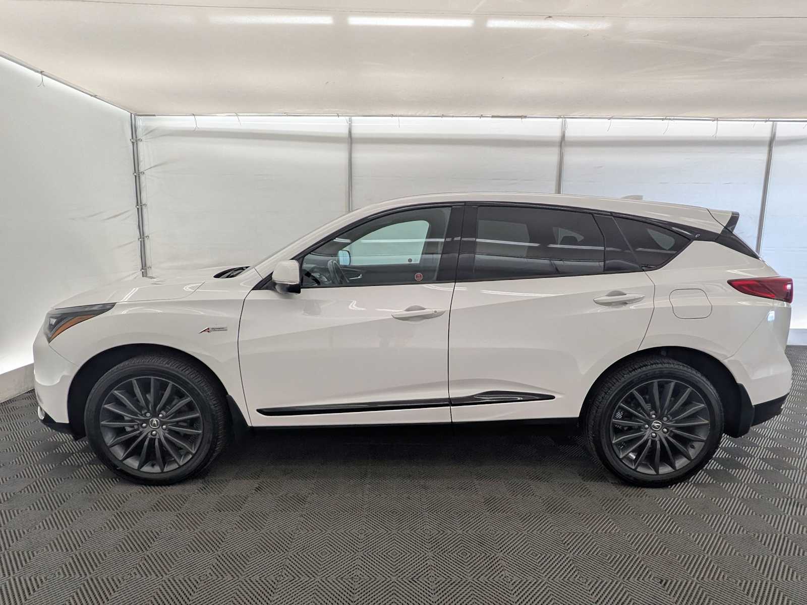 2023 Acura RDX A-Spec Advance photo 3