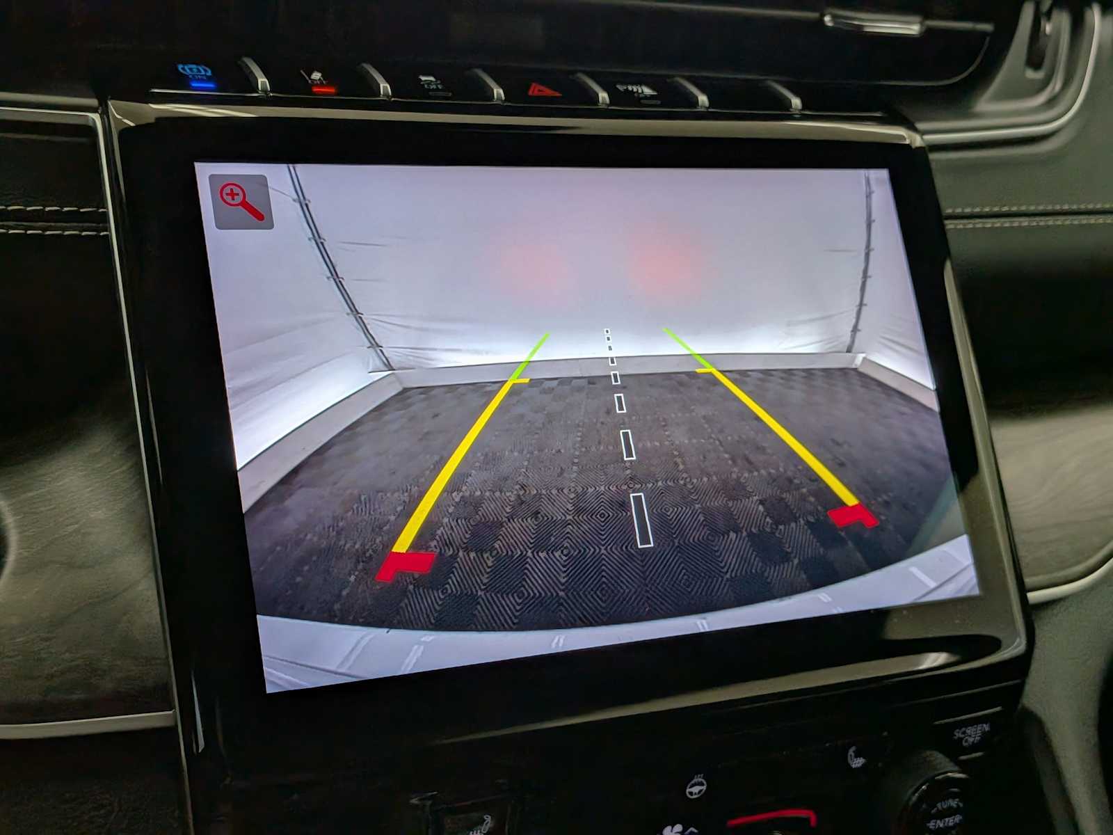 Thumbnail: 2024 Jeep Grand Cherokee - 33