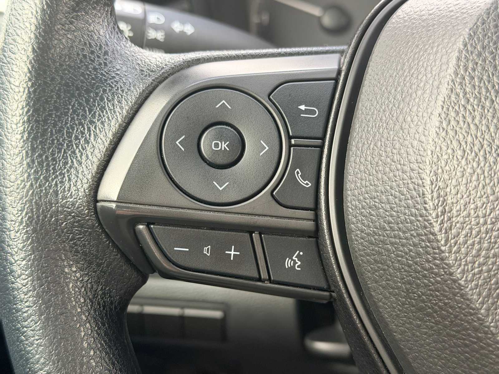 Thumbnail: 2024 Toyota Corolla - 24