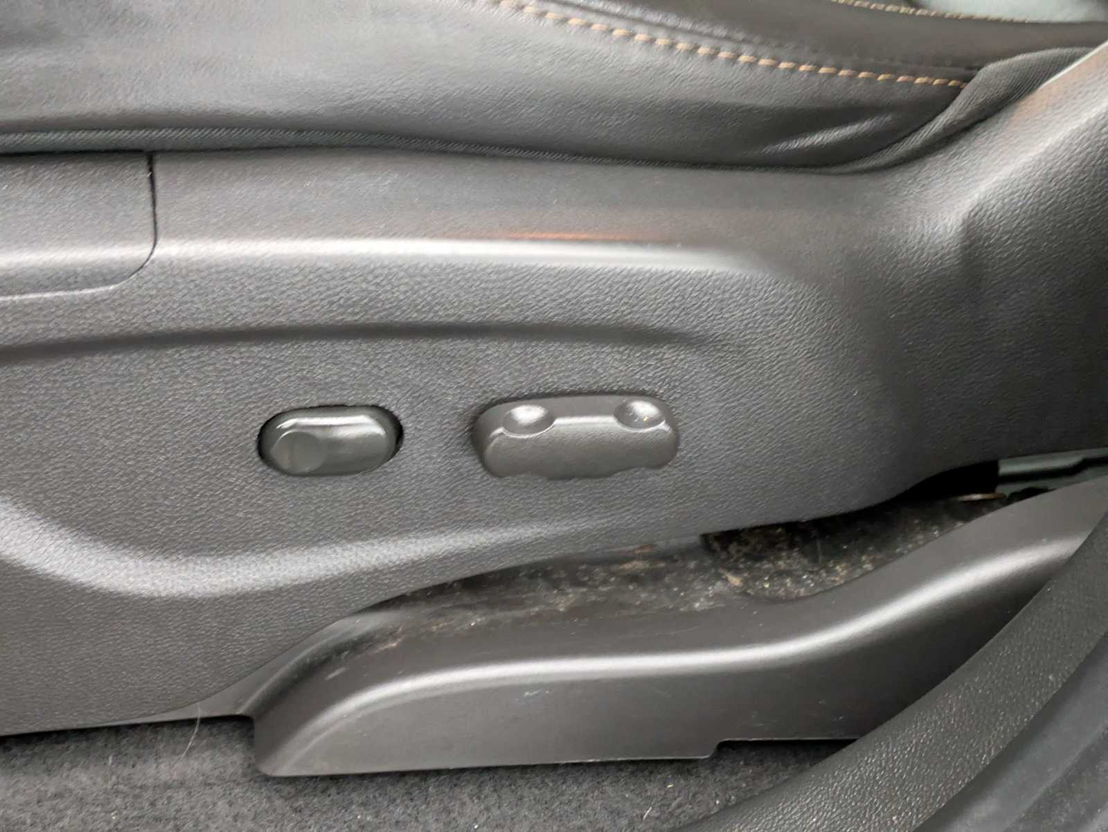 Thumbnail: 2020 Chevrolet Trax - 18