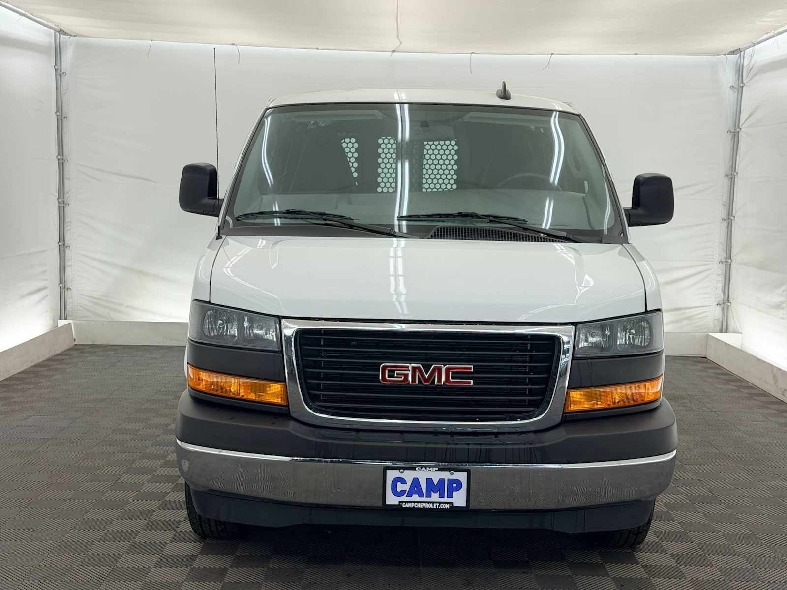 Thumbnail: 2024 GMC Savana - 8