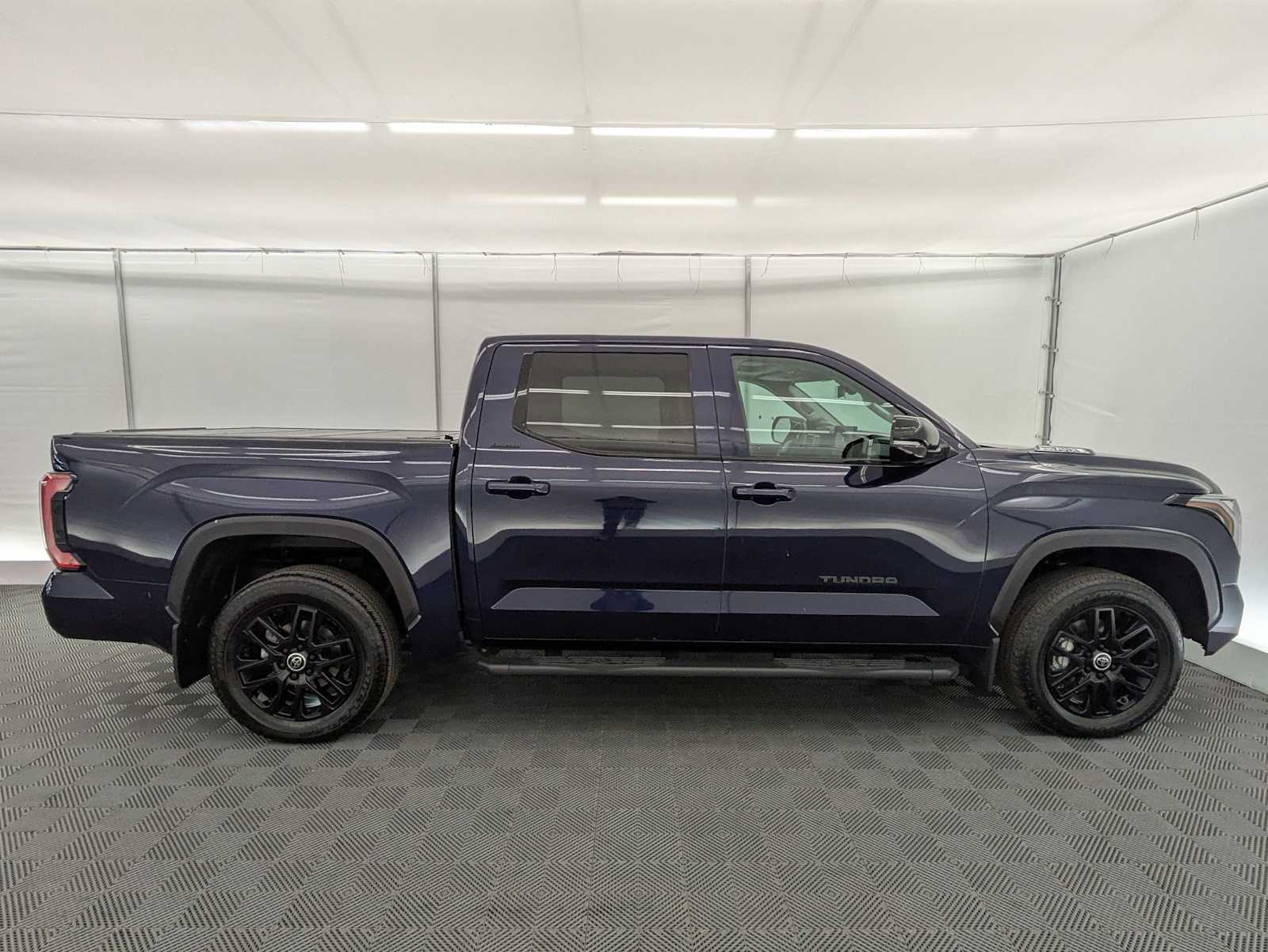 Thumbnail: 2024 Toyota Tundra - 7