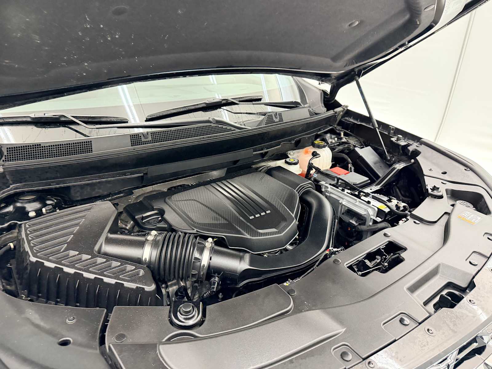 Thumbnail: 2024 Chevrolet Traverse - 15