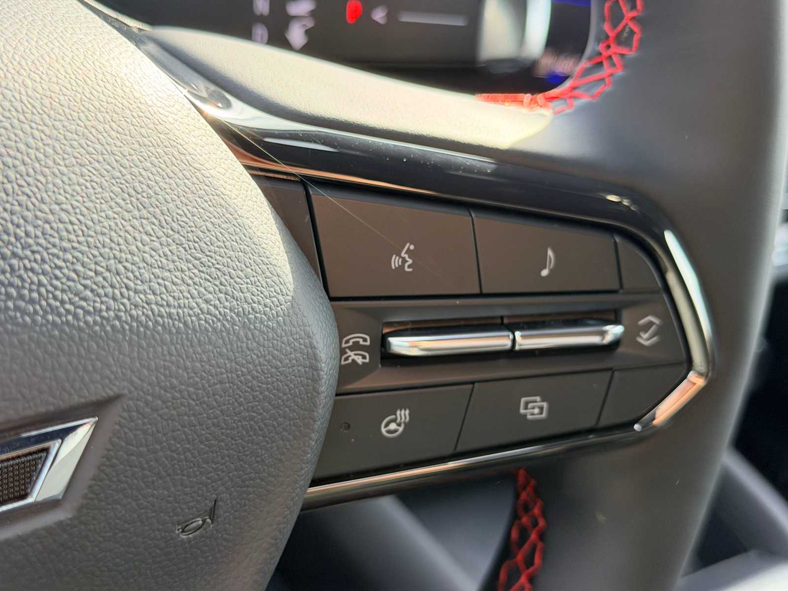 Thumbnail: 2026 Chevrolet Equinox - 26