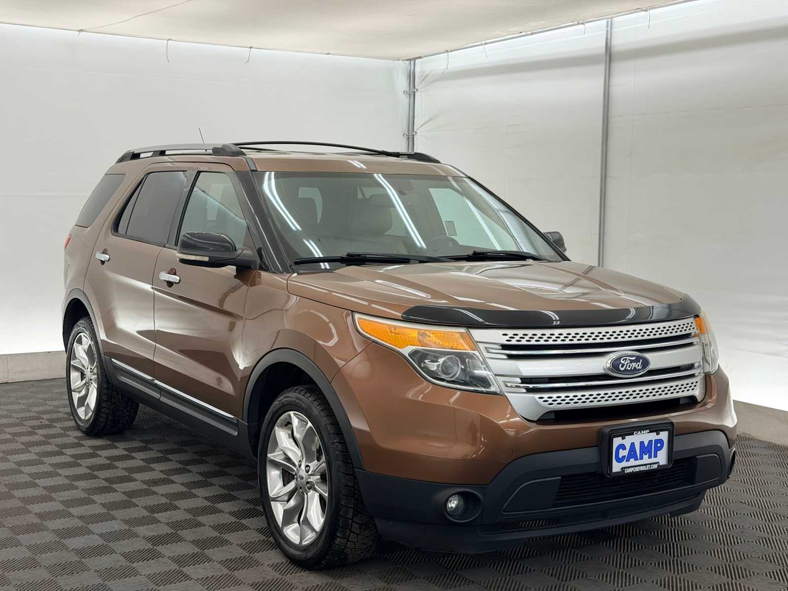 Thumbnail: 2012 Ford Explorer - 8