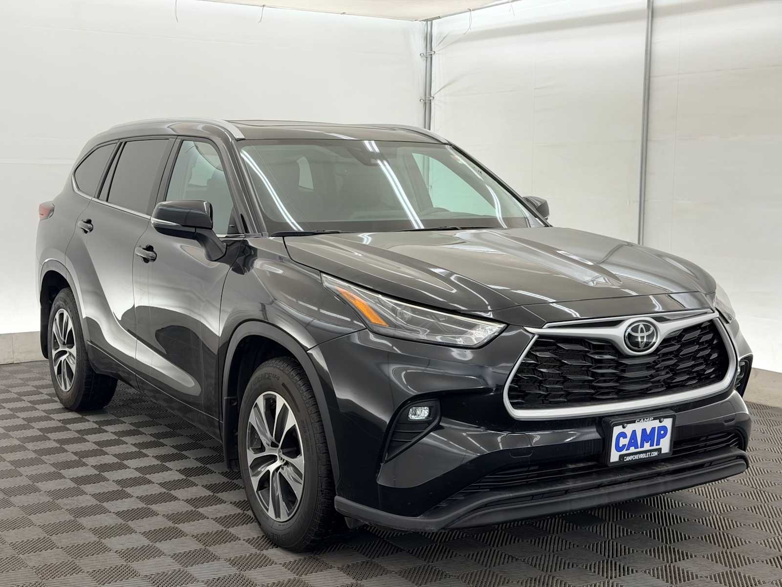 Thumbnail: 2024 Toyota Highlander - 8