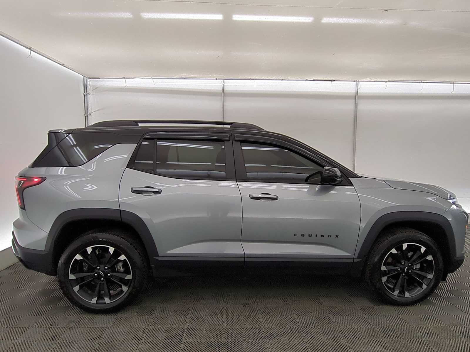 Thumbnail: 2025 Chevrolet Equinox - 7