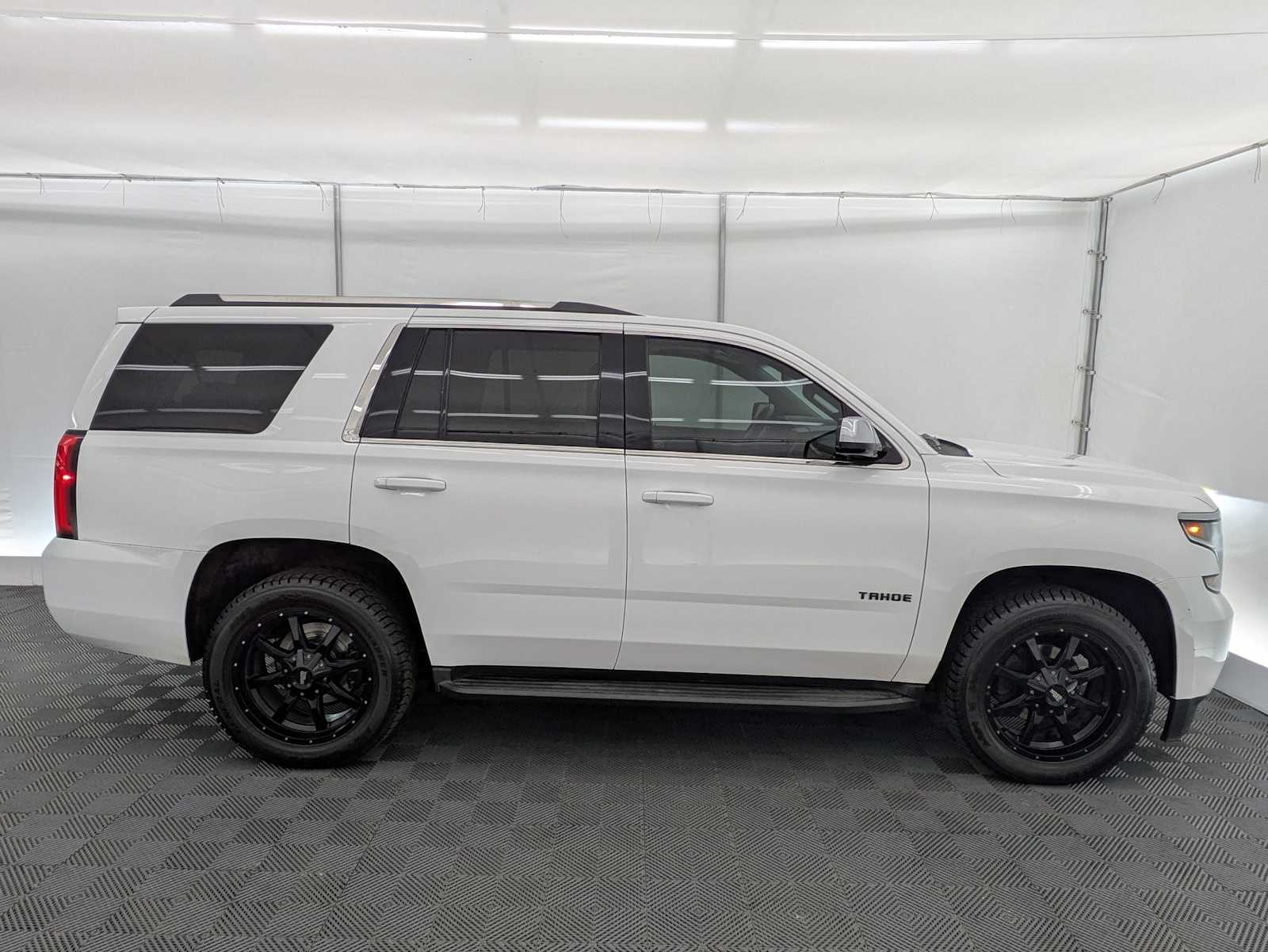 Thumbnail: 2015 Chevrolet Tahoe - 7