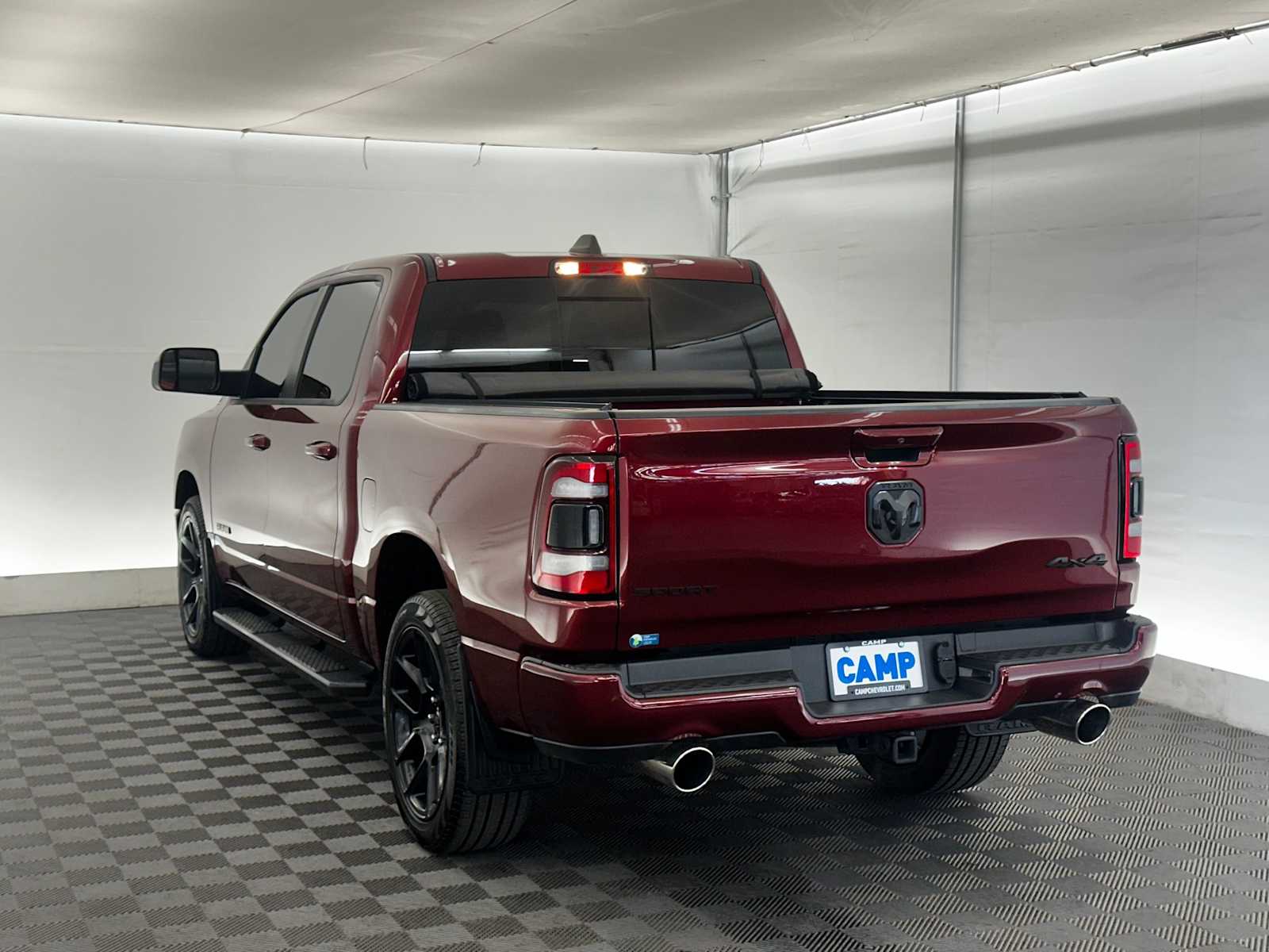 2023 Ram 1500 Sport photo 2