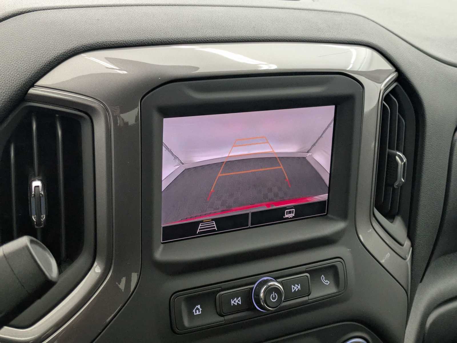 Thumbnail: 2025 Chevrolet Silverado 1500 - 28