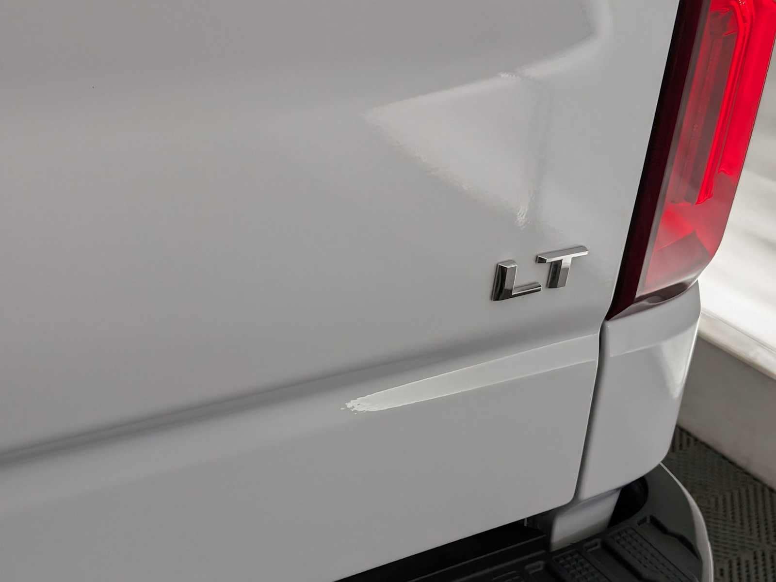 Thumbnail: 2024 Chevrolet Silverado 1500 - 13