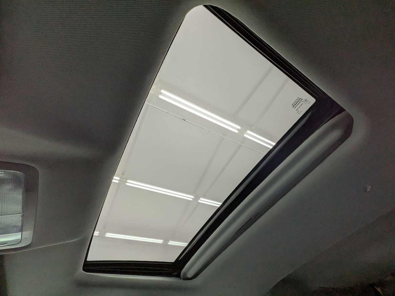 Thumbnail: 2019 Toyota Highlander - 31