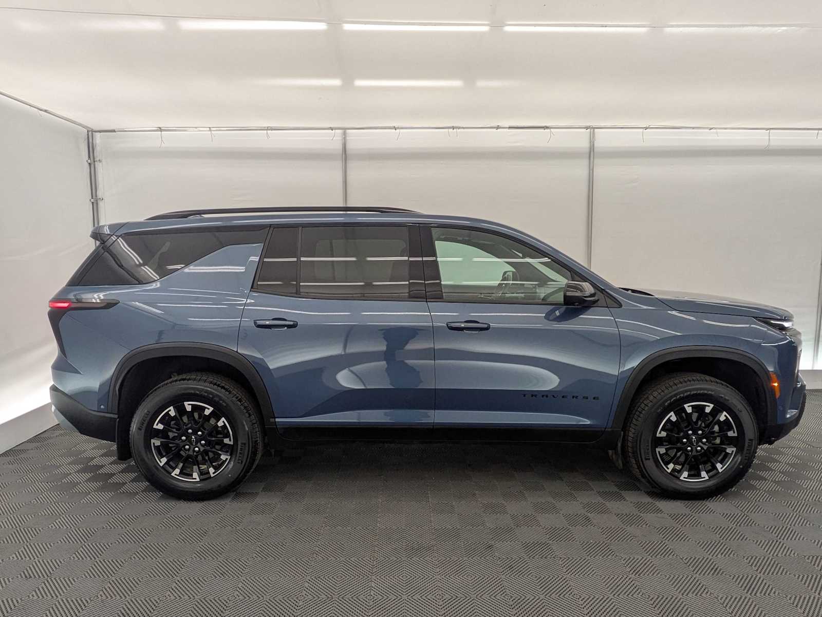 Thumbnail: 2024 Chevrolet Traverse - 7