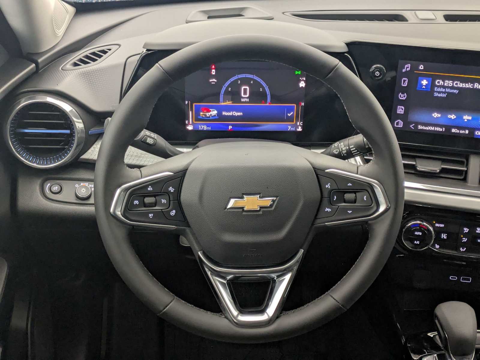 Thumbnail: 2026 Chevrolet Trax - 17