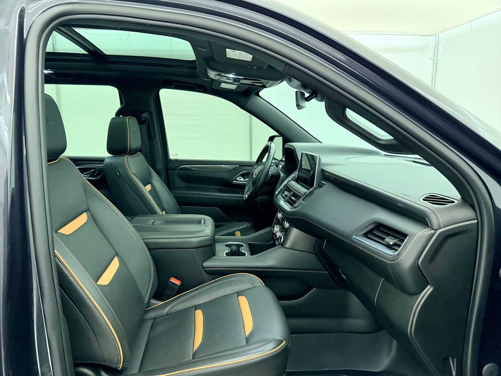 Thumbnail: 2023 GMC Yukon - 23