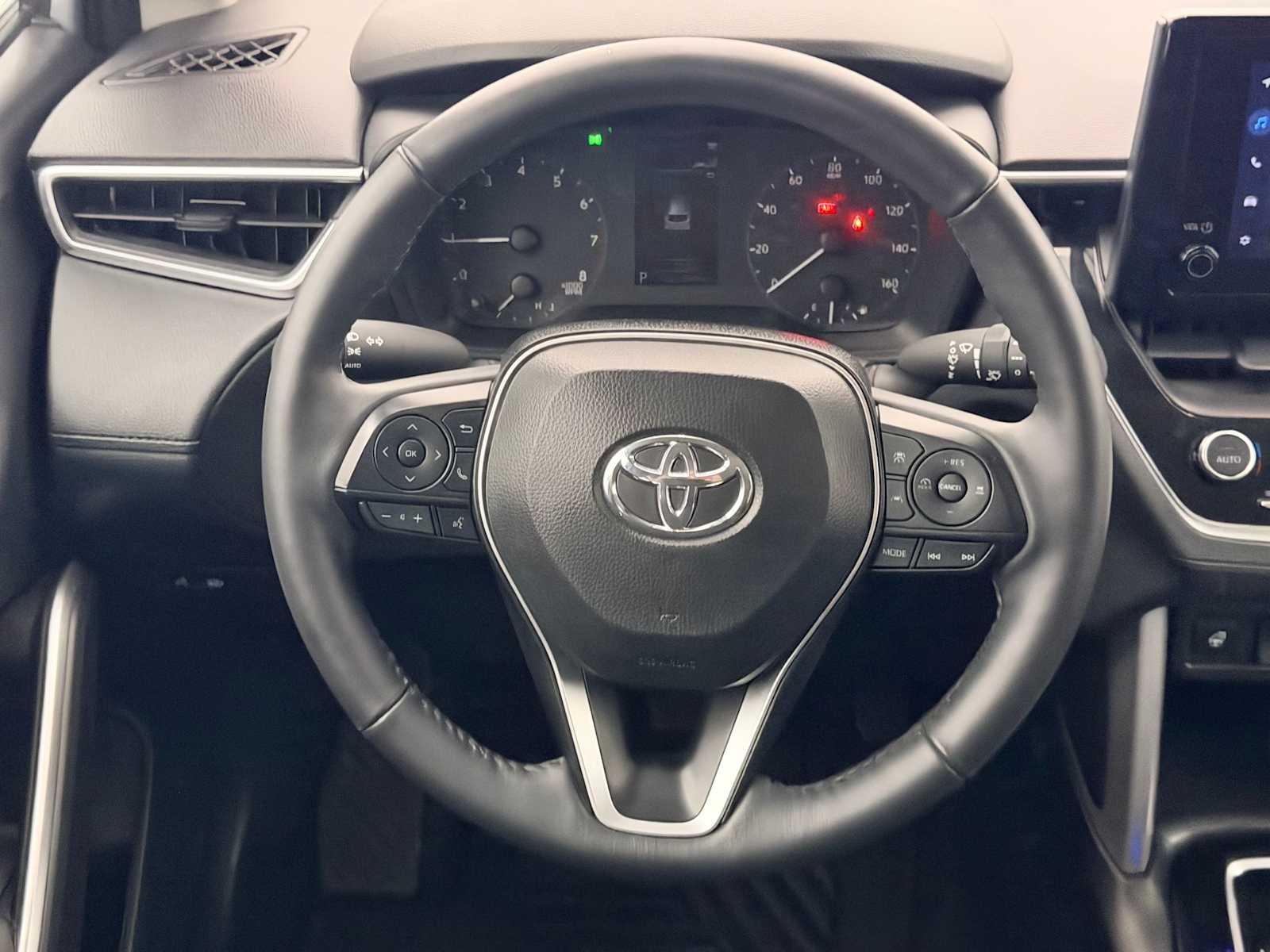 Thumbnail: 2024 Toyota Corolla Cross - 23