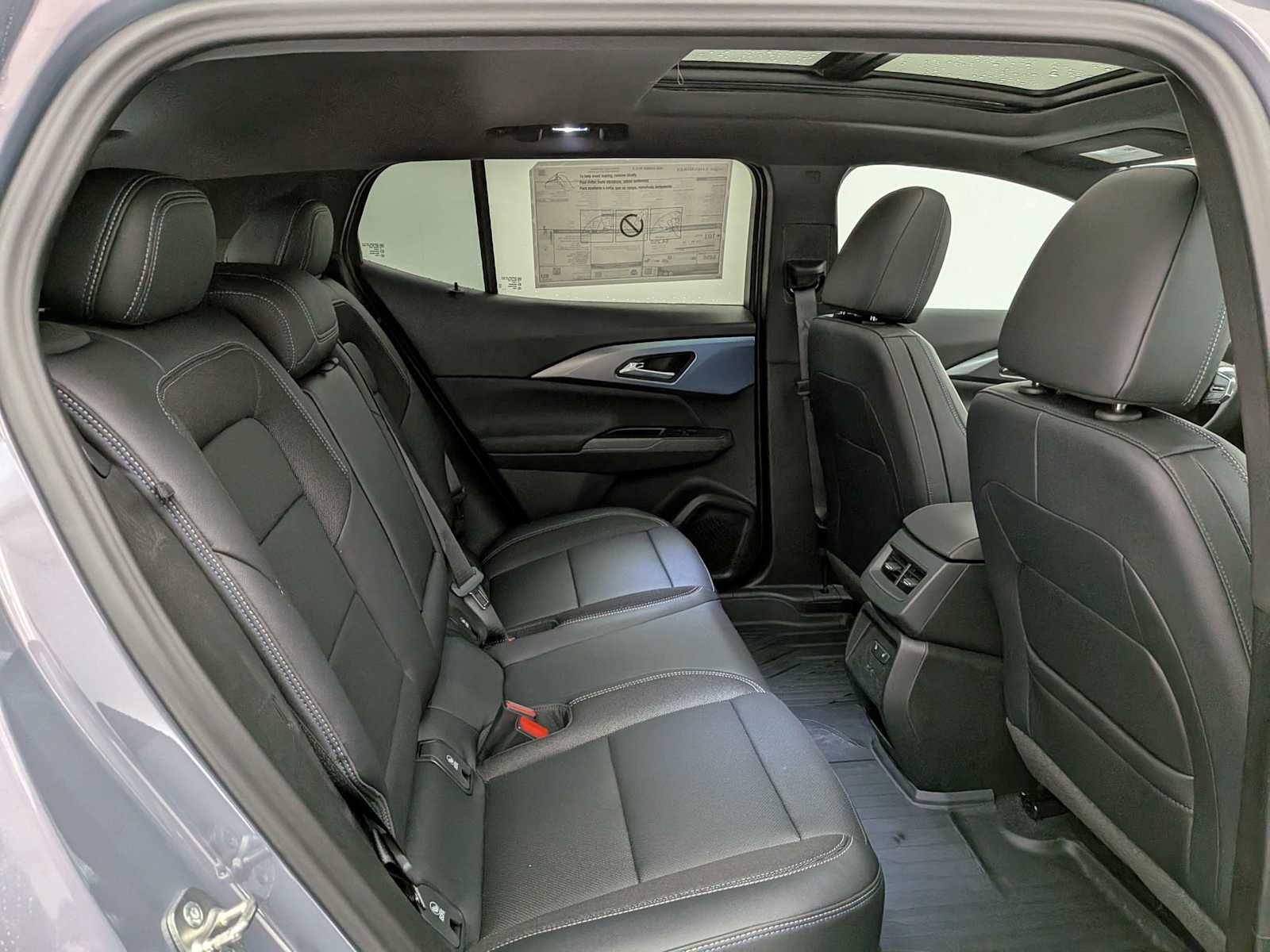 Thumbnail: 2026 Chevrolet Equinox - 21