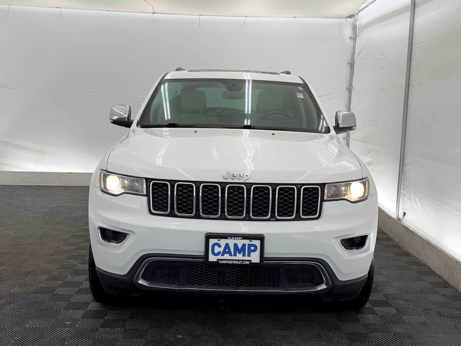 Thumbnail: 2021 Jeep Grand Cherokee - 9