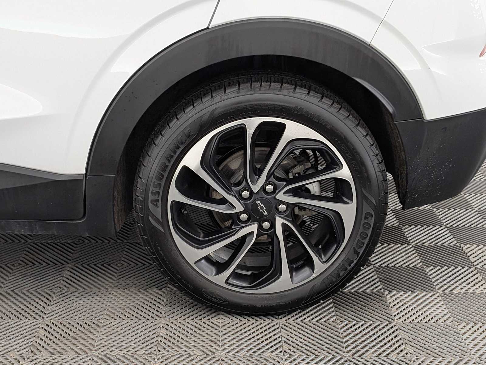 Thumbnail: 2022 Chevrolet Bolt EUV - 13