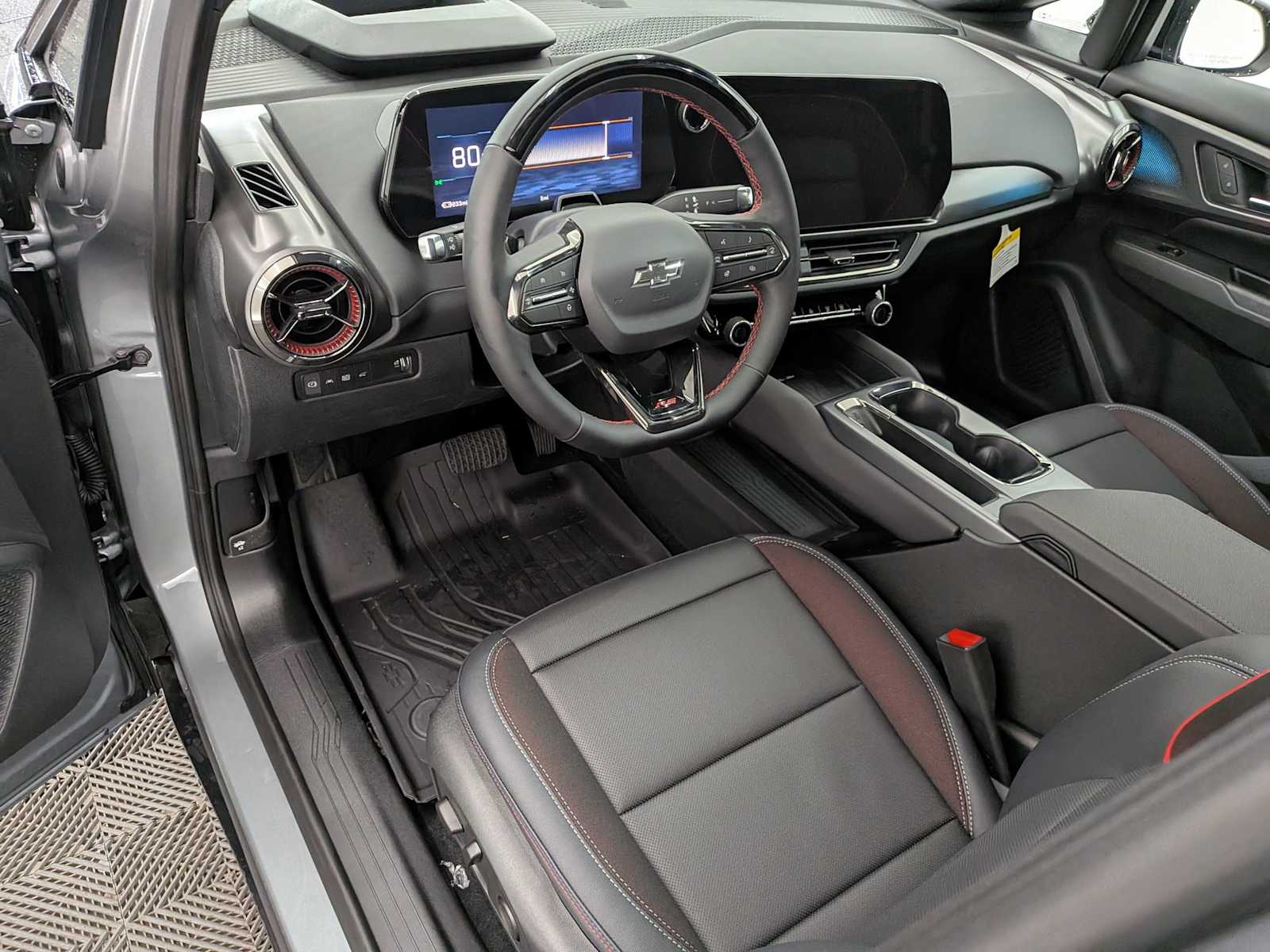 Thumbnail: 2026 Chevrolet Equinox - 2