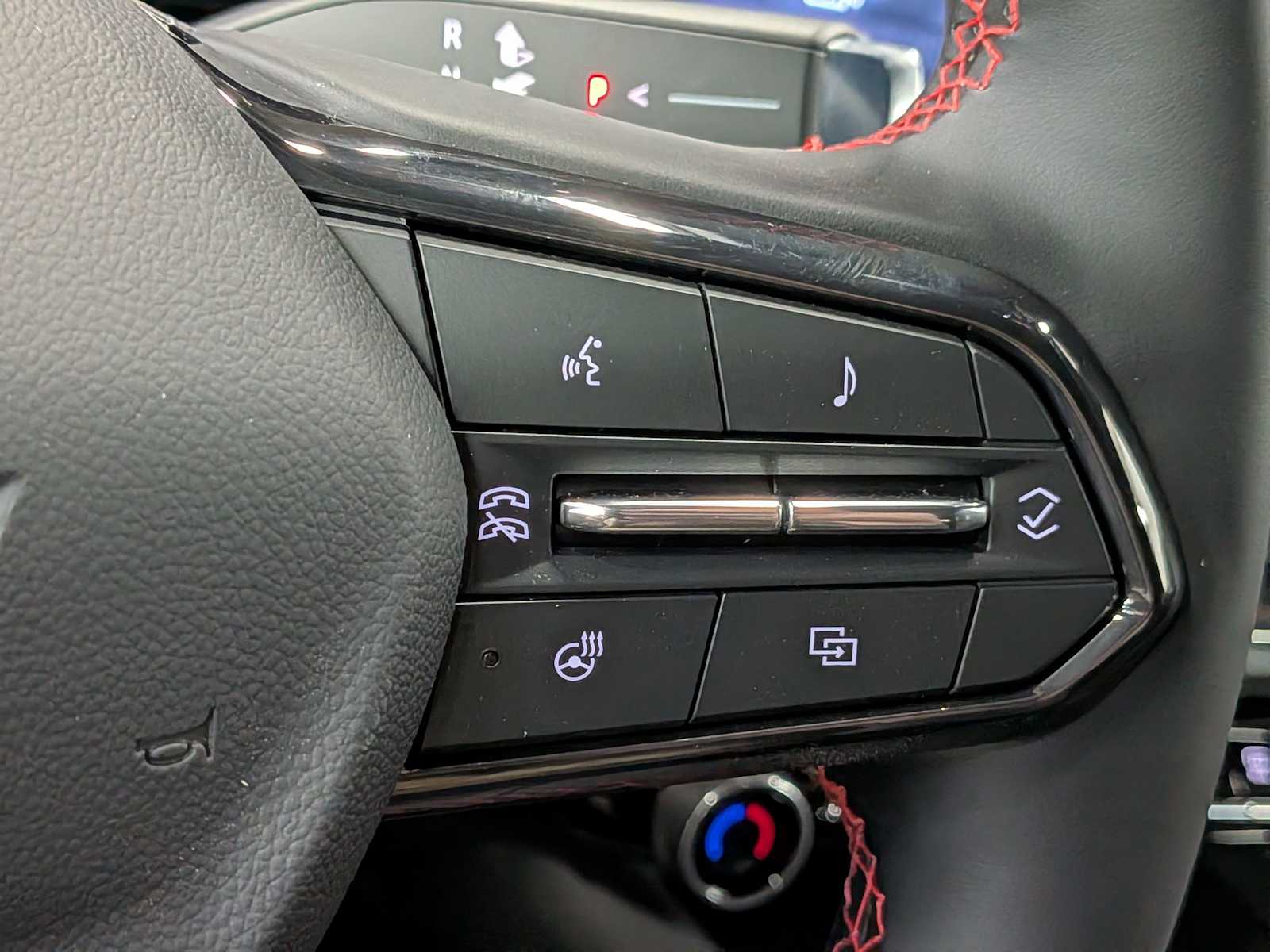 Thumbnail: 2026 Chevrolet Equinox - 26