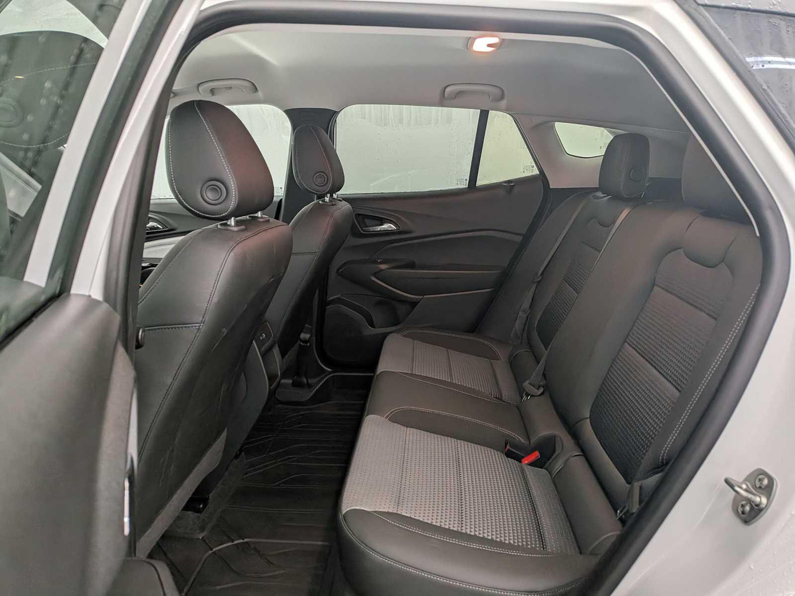 Thumbnail: 2025 Chevrolet Trax - 20