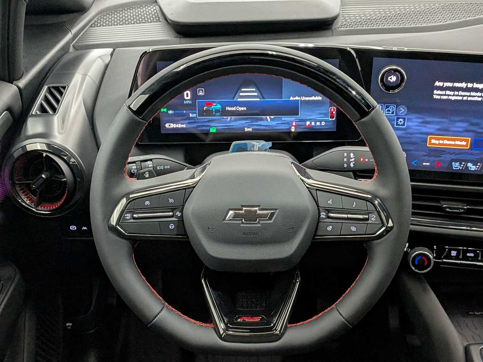 Thumbnail: 2026 Chevrolet Equinox - 24