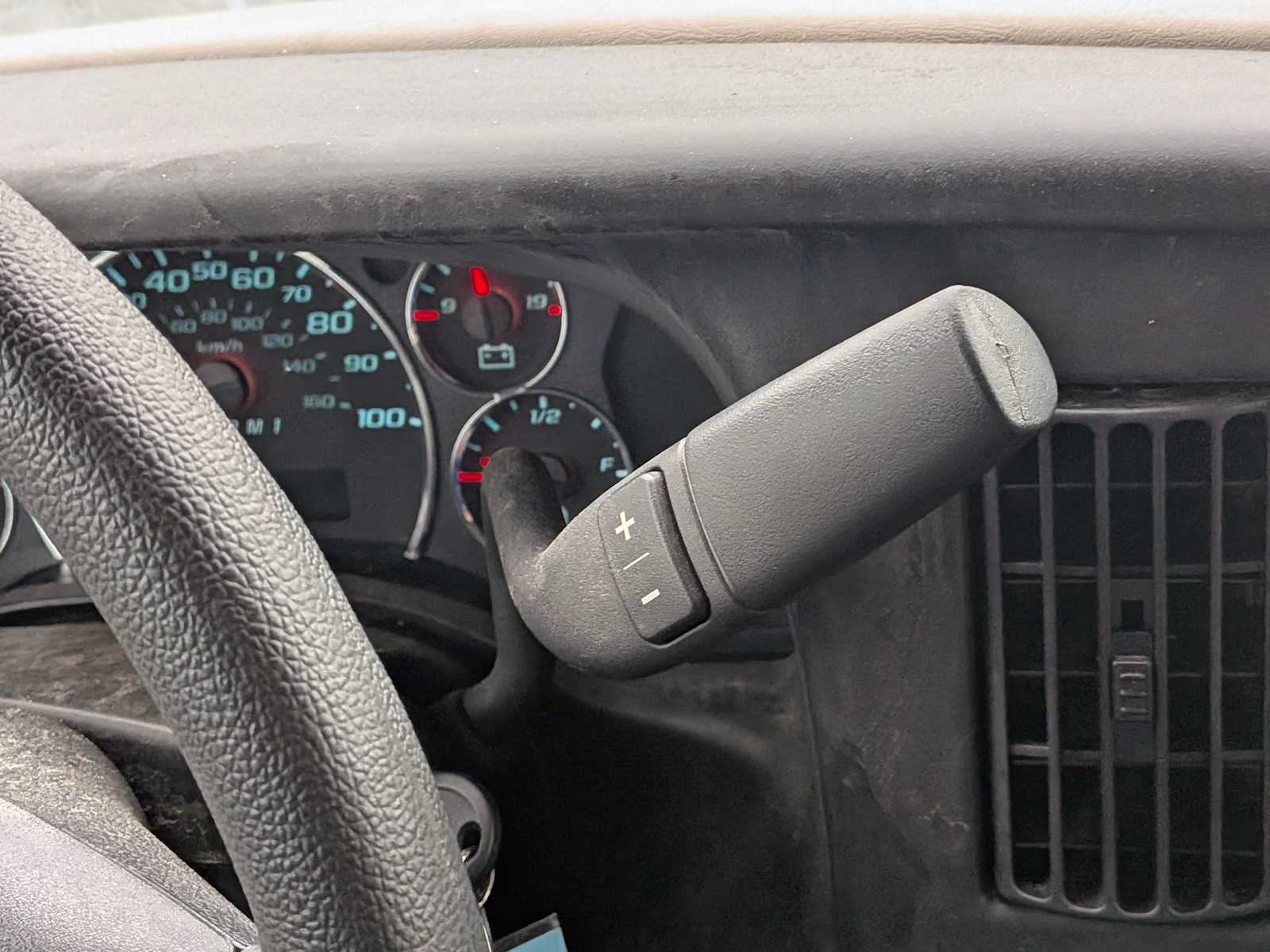 Thumbnail: 2024 Chevrolet Express - 20