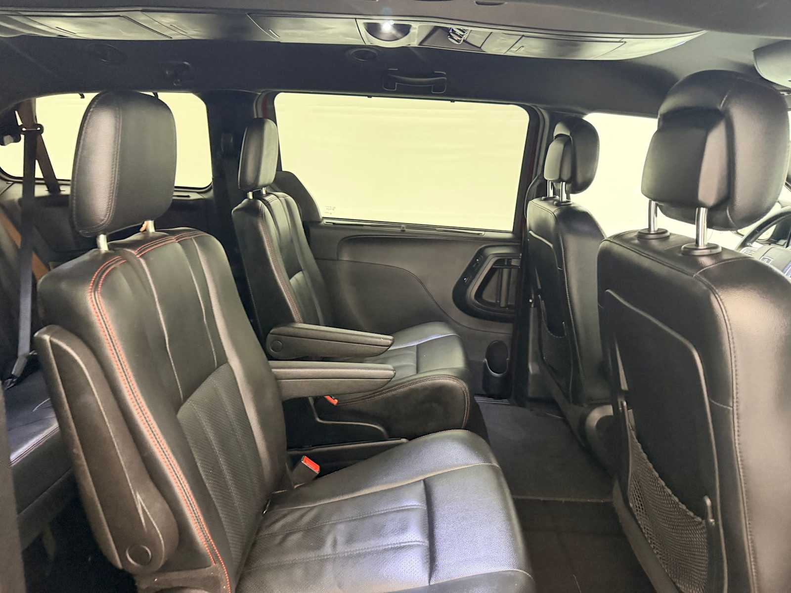 Thumbnail: 2017 Dodge Grand Caravan - 21