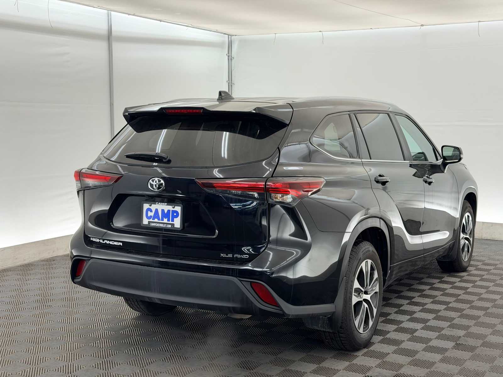 Thumbnail: 2024 Toyota Highlander - 6