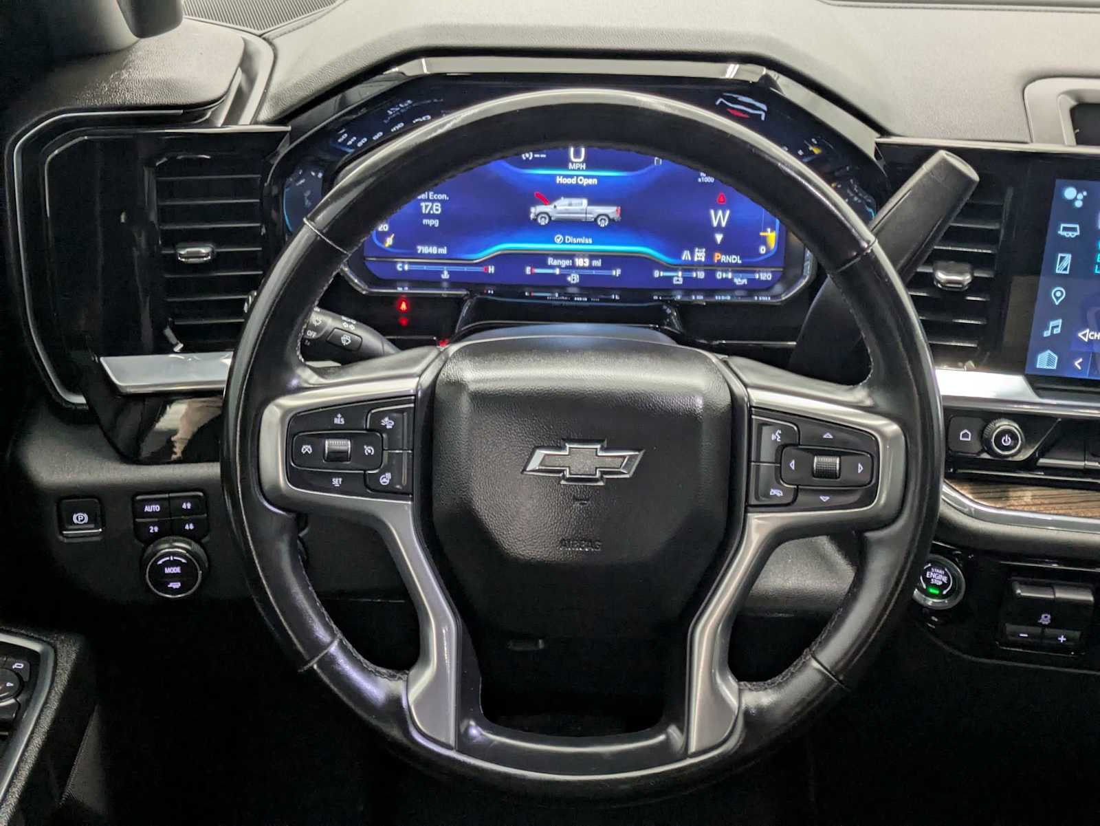 Thumbnail: 2023 Chevrolet Silverado 1500 - 24