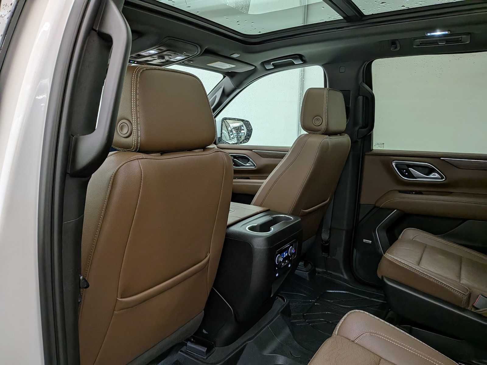 Thumbnail: 2022 Chevrolet Tahoe - 19