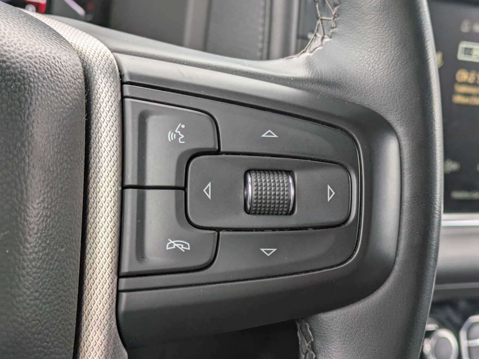 Thumbnail: 2023 GMC Yukon - 27