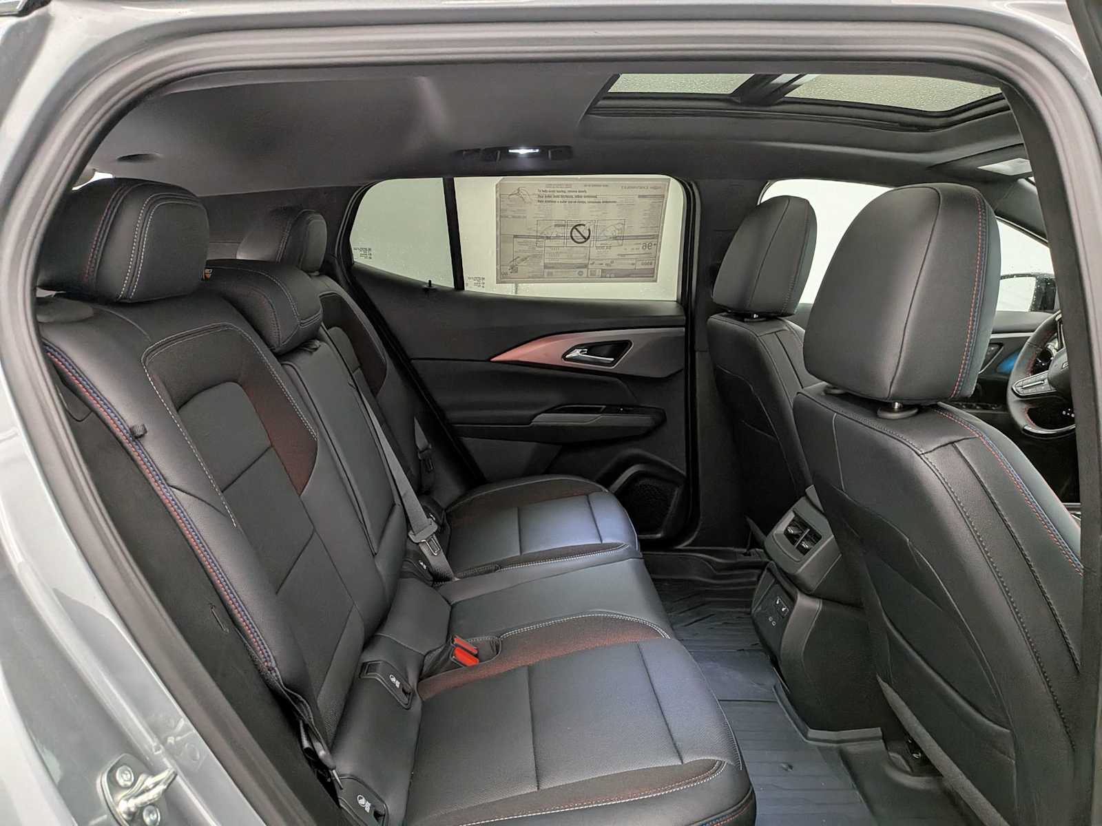 Thumbnail: 2026 Chevrolet Equinox - 23