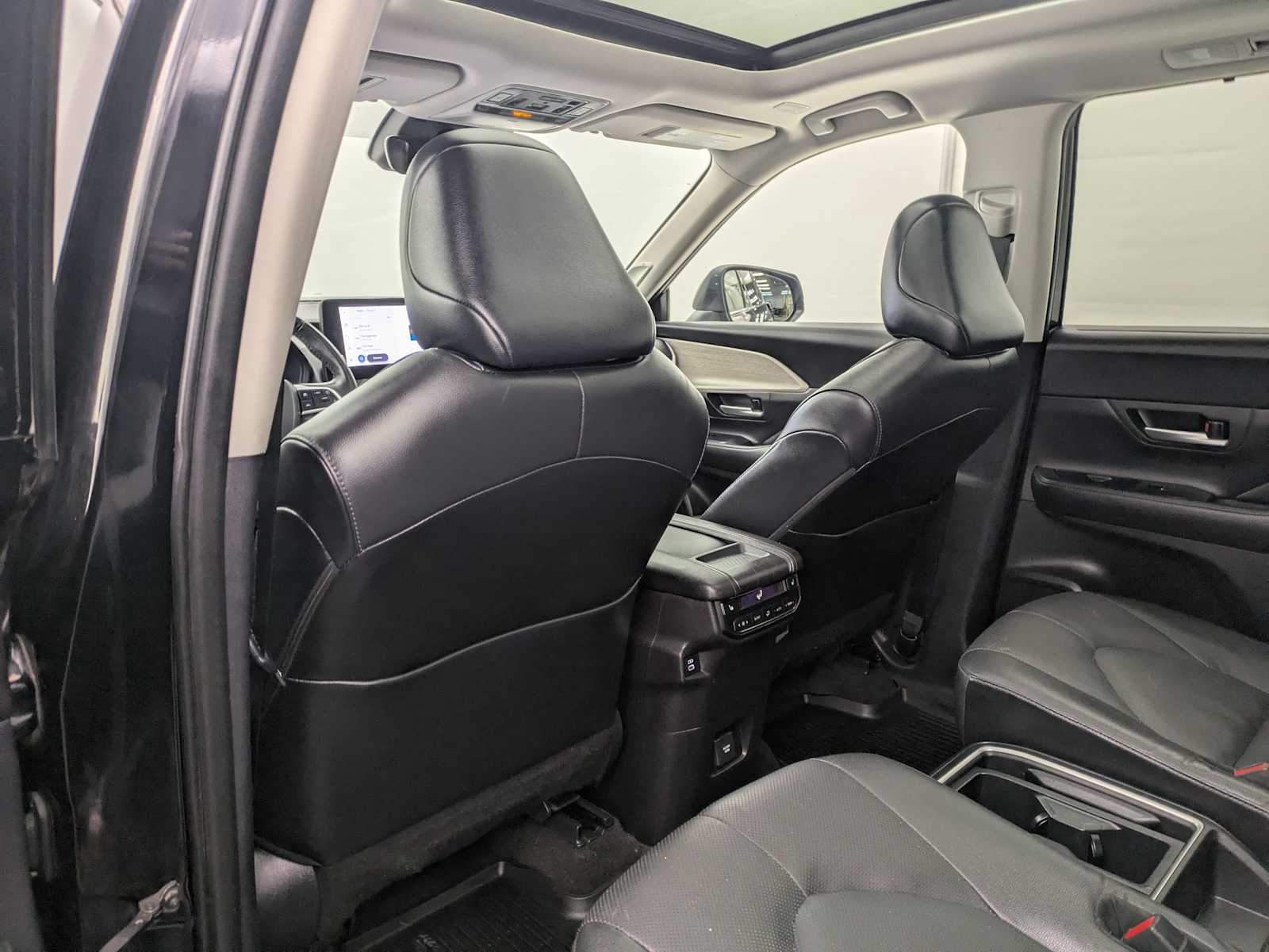 Thumbnail: 2024 Toyota Grand Highlander - 19