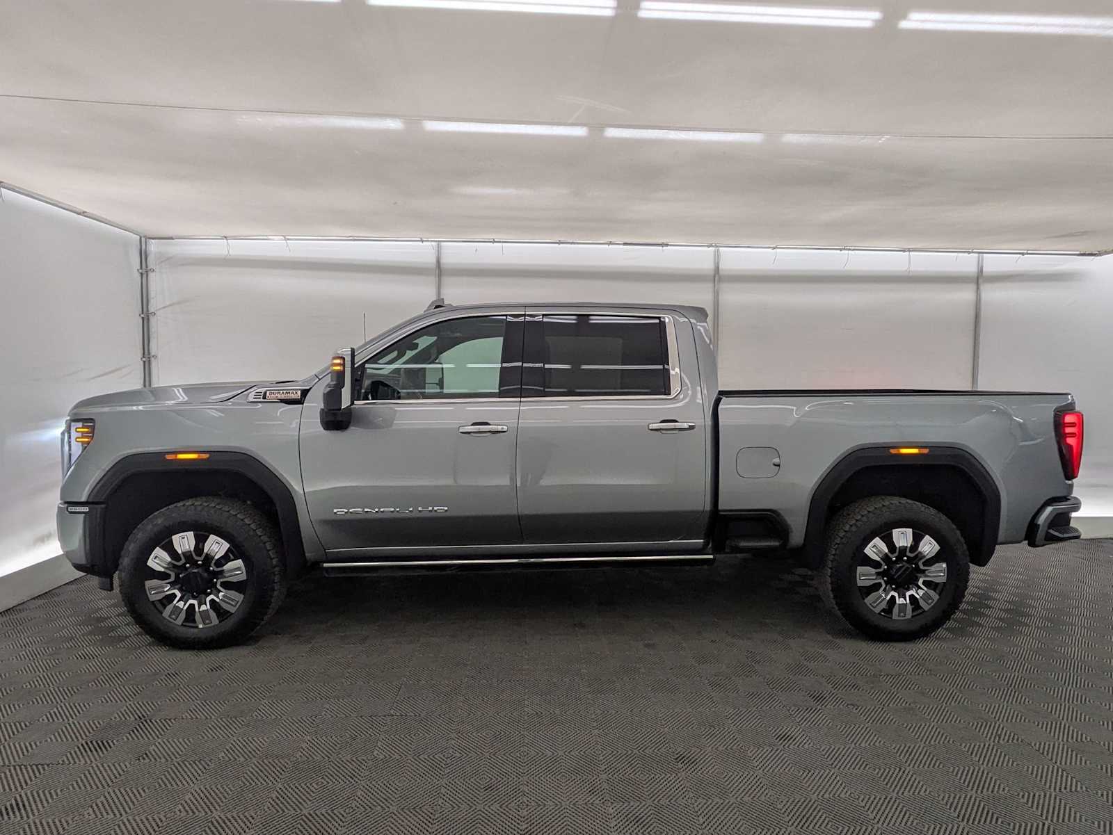 Thumbnail: 2025 GMC Sierra 2500 - 3