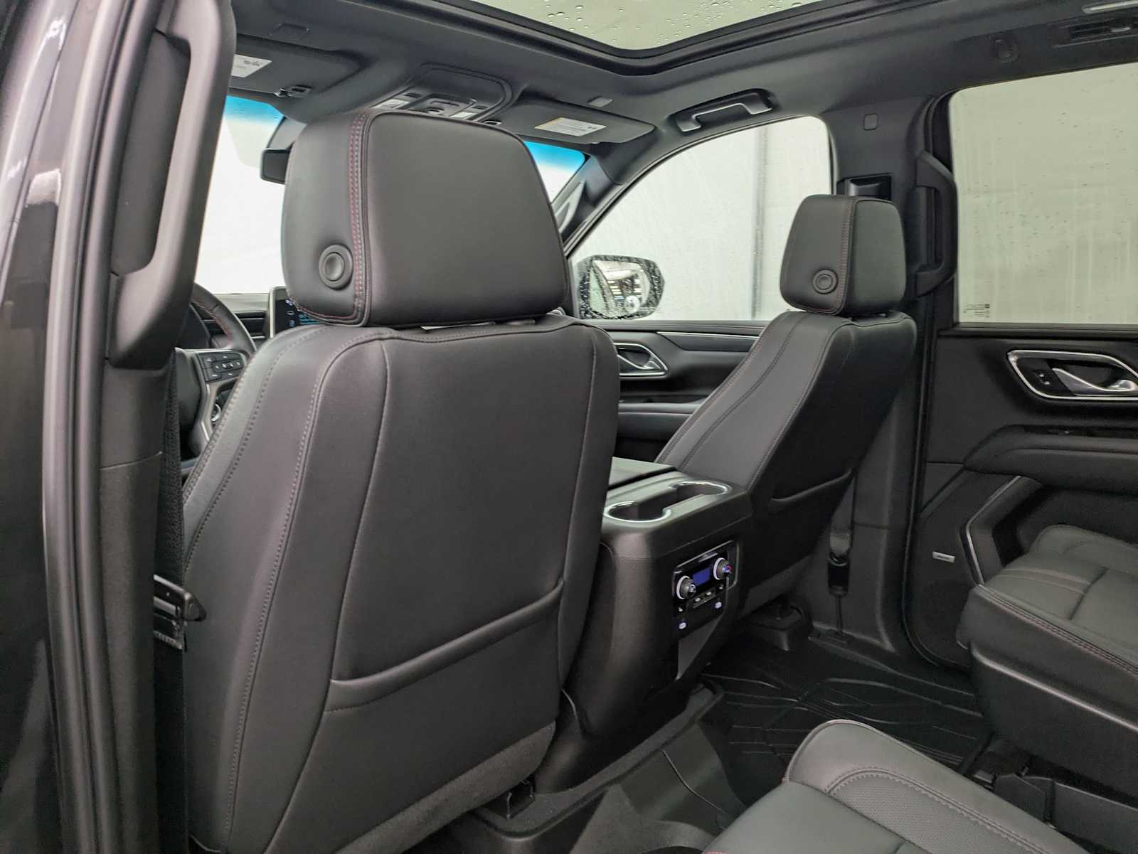 Thumbnail: 2023 Chevrolet Tahoe - 19