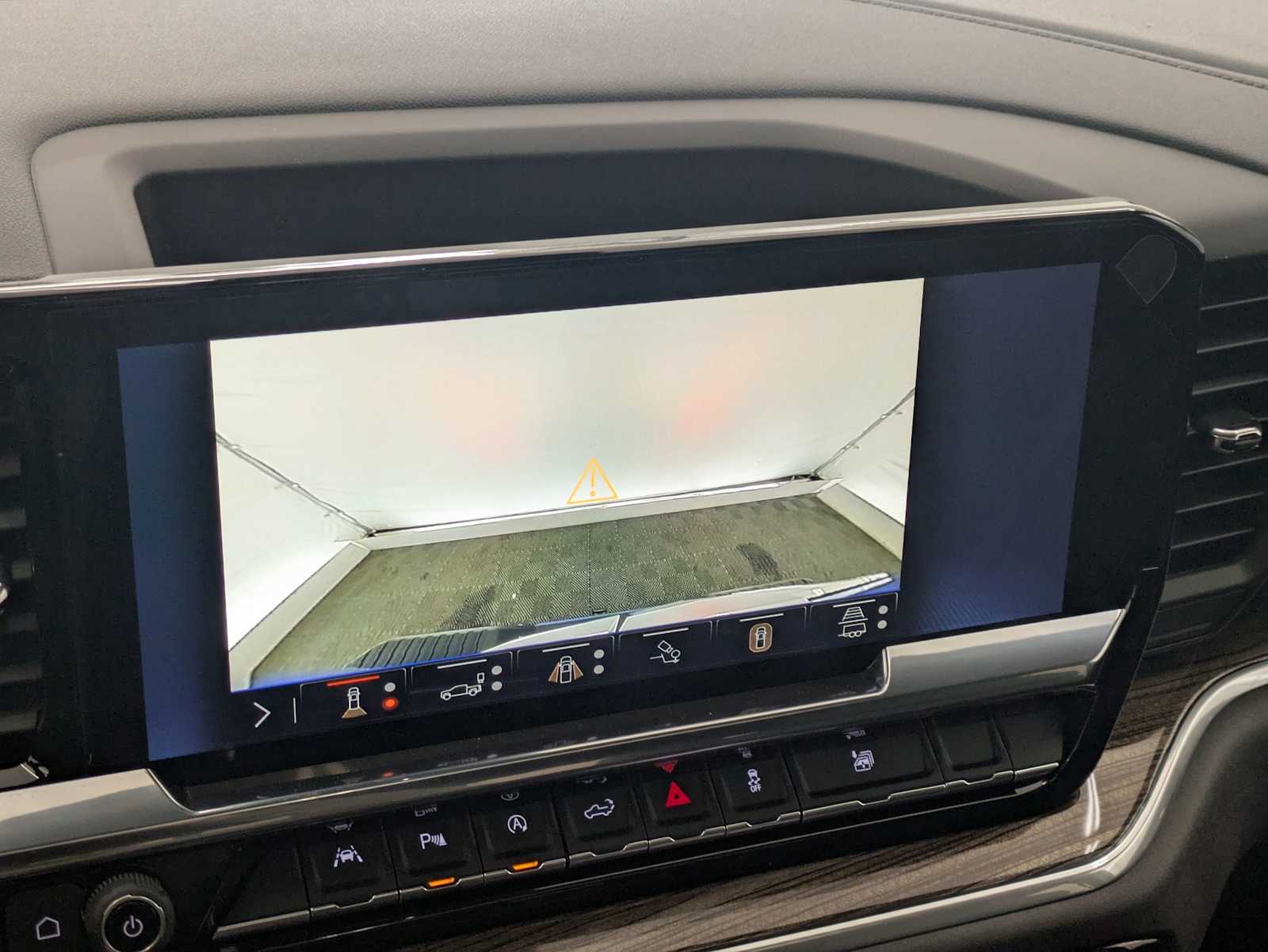 Thumbnail: 2025 Chevrolet Silverado 1500 - 31