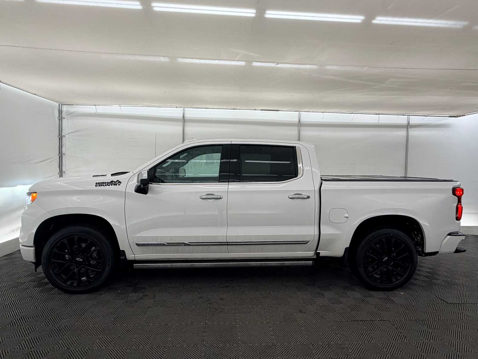 Thumbnail: 2024 Chevrolet Silverado 1500 - 3