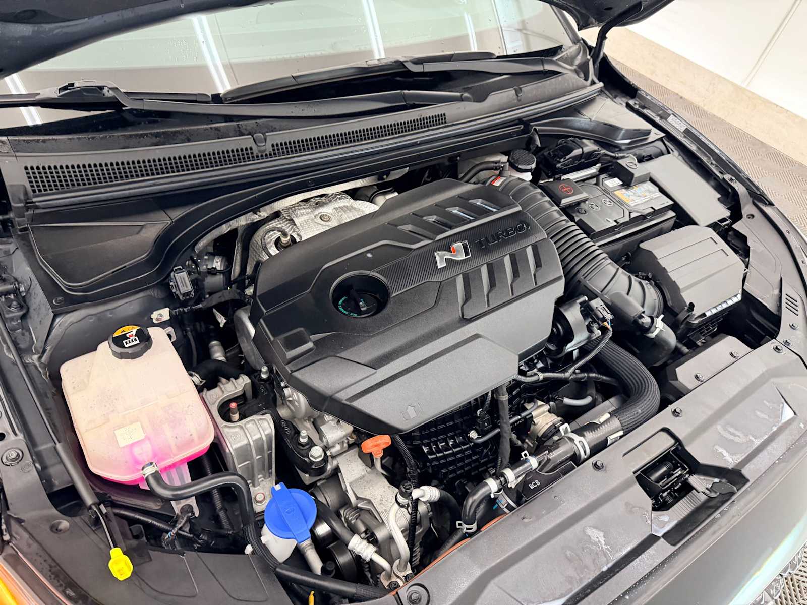 Thumbnail: 2022 Hyundai Veloster - 14