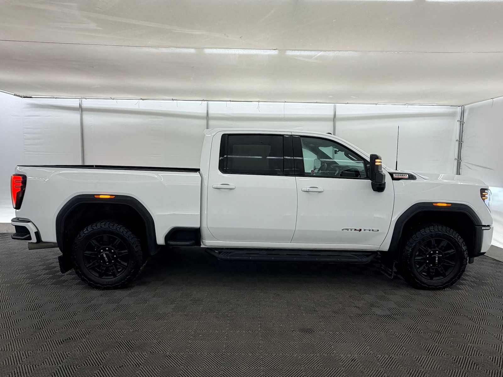 Thumbnail: 2025 GMC Sierra 2500 - 7