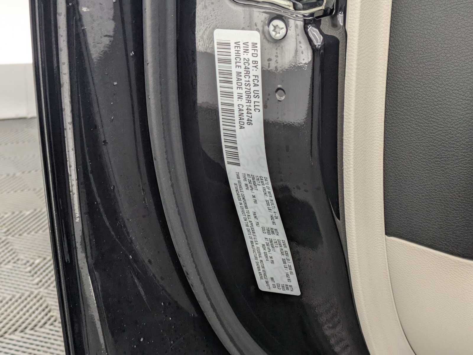 Thumbnail: 2024 Chrysler Pacifica - 36