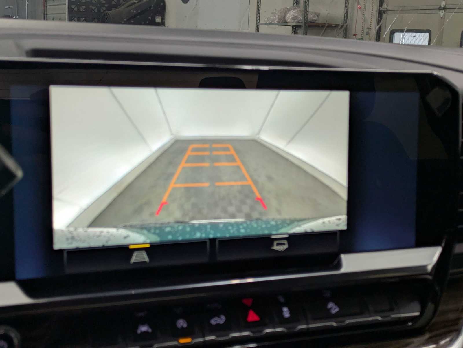 Thumbnail: 2026 Chevrolet Silverado 1500 - 29