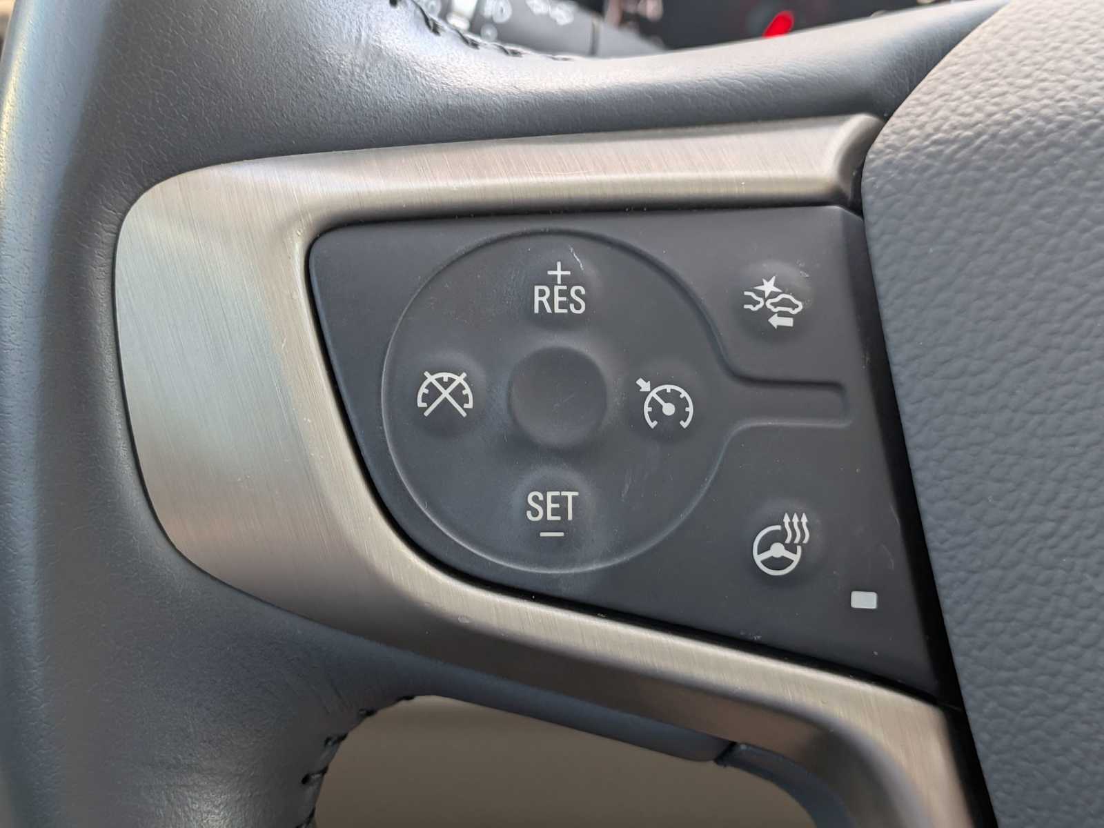 Thumbnail: 2021 GMC Acadia - 25