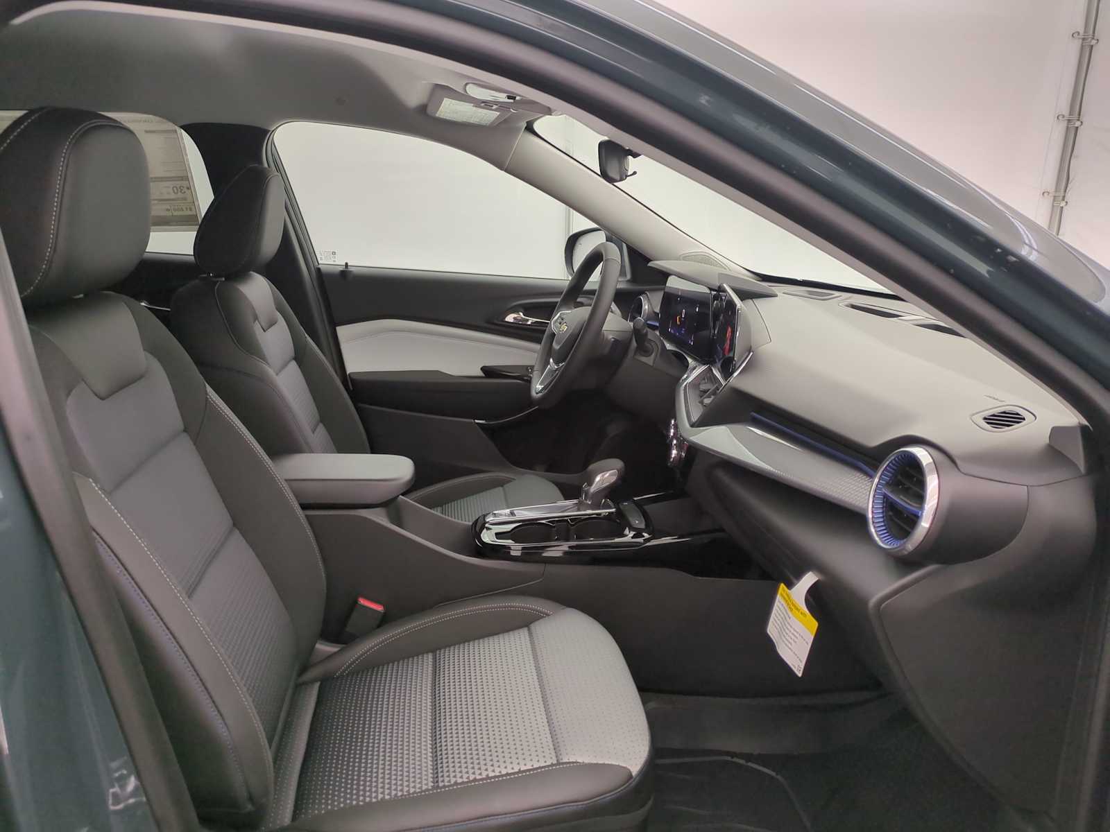 Thumbnail: 2026 Chevrolet Trax - 20