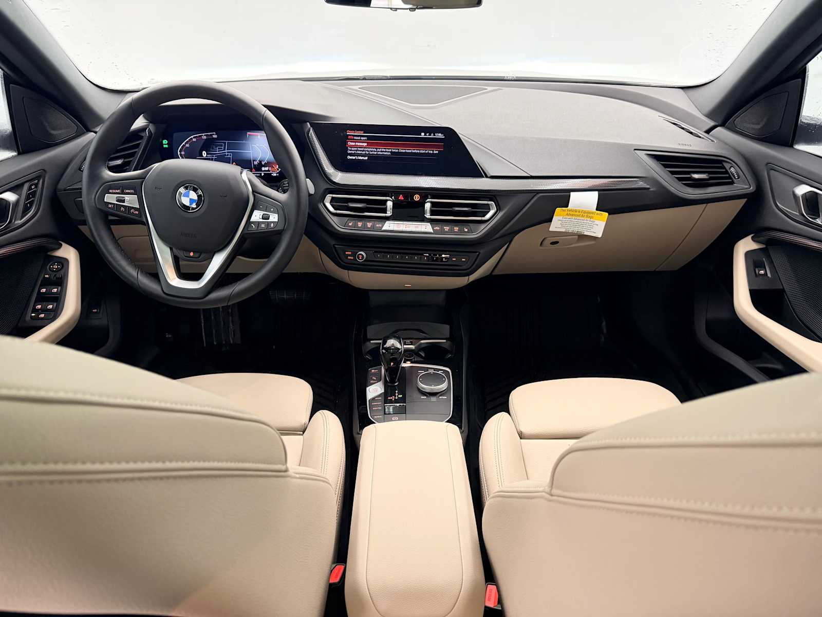 Thumbnail: 2024 BMW 2 Series - 16