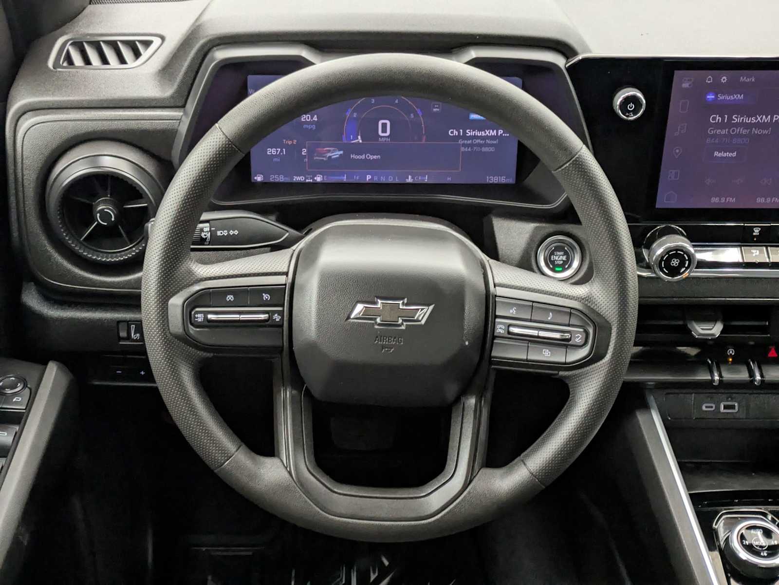 Thumbnail: 2024 Chevrolet Colorado - 21