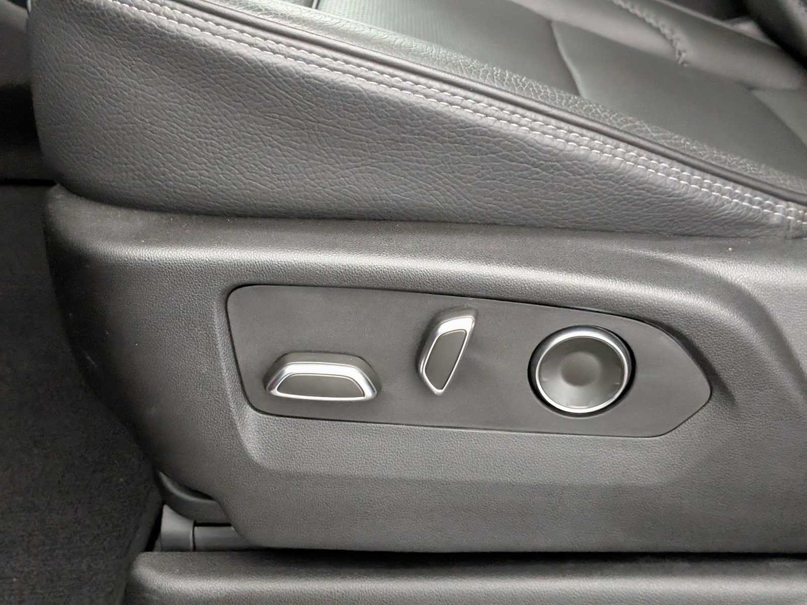 Thumbnail: 2024 GMC Yukon - 20